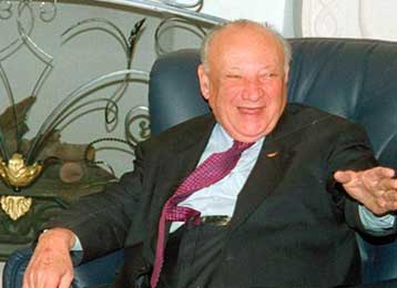 Ευχές στην πολιτική και πολιτειακή ηγεσία από τον Κύπριο πρόεδρο