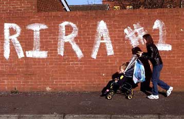 Νέες επιθέσεις κατά βρετανικών στόχων υπόσχονται οι Ιρλανδοί μαχητές