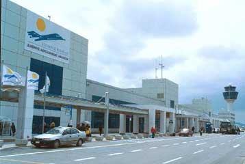 Δεν τροφοδοτούν με καύσιμα το «Ελ.Βενιζέλος» οι οδηγοί βυτιοφόρων