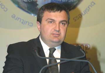 Μετά την απογραφή οι Έλληνες θα δηλώσουν και την εθνικότητα, υπόσχεται ο Αλβανός πρωθυπουργός