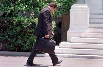 Για θέματα τρομοκρατίας ενημέρωσε τον πρωθυπουργό ο Μ.Χρυσοχοΐδης