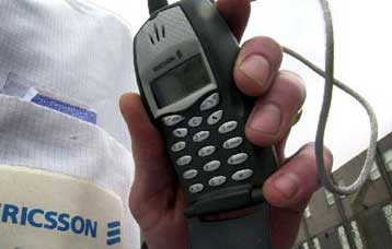 H Ericsson ανακαλεί τα πρώτα κινητά R520