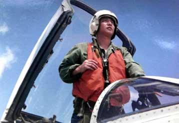 Αναδιπλώνεται η Ουάσινγκτον προκειμένου να απελευθερωθεί το πλήρωμα του EP-3