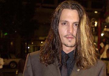 Κατηγορίες ότι το σποτ του Blow προωθεί χρήση ναρκωτικών