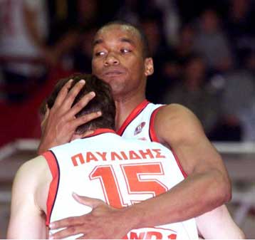 Το Ηράκλειο έδιωξε τον Κουβανό