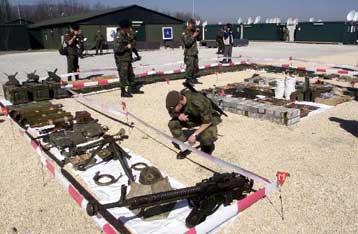 Το Der Spiegel προειδοποιεί για τη δράση των Αλβανών μαφιόζων