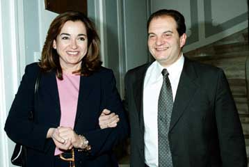 Καραμανλής – Μπακογιάννη συζήτησαν για τα εσωκομματικά