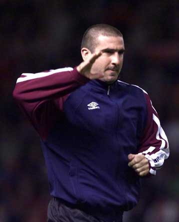 Έφτασε η ώρα της απονομής για τον Καντονά