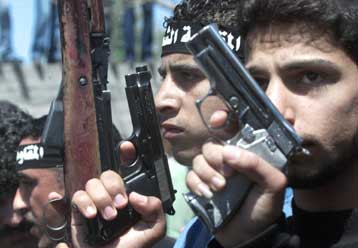 Παρά τις εκκλήσεις για διάλογο, ο κύκλος του αίματος δεν κλείνει