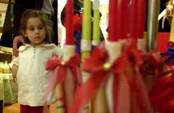 Περισσότερες ώρες ανοιχτά τα καταστήματα έως το Πάσχα