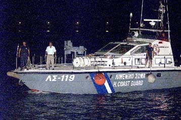 Την «απόβαση» 300 λαθρομεταναστών εμπόδισε το Λιμενικό