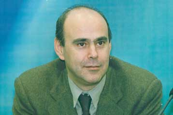 Δεν αμφισβητείται ο εκλεγμένος πρωθυπουργός, τονίζει ο γραμματέας Οργανωτικού