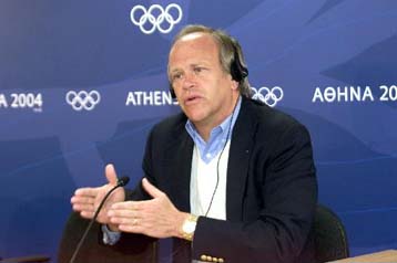 Βιαστείτε, ζήτησε από τον πρωθυπουργό ο Ντικ Έμπερσολ