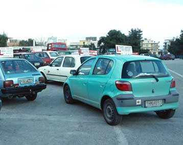 Πώς θα εκπαιδεύονται οι οδηγοί;  Η ΠΟΕΔΑ αντιδρά στα σχέδια του υπ.Μεταφορών για τις άδειες οδήγησης