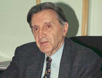 Αναρμόδιο το ΕΣΡ να αποφασίσει για τις προσωρινές άδειες ραδιοσυχνοτήτων, τόνισε ο Β.Λαμπρίδης