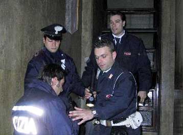 Κατηγορούνται ότι σχεδίαζαν επίθεση στην πρεσβεία των ΗΠΑ