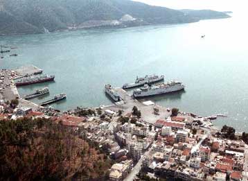 Tο φορτηγό πλοίο Δρέπανο εξώκειλε σε αβαθή κοντά στη Νίσυρο