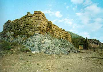 Δικαστικά θα τελειώσει η γυμνή φωτογράφηση στις Μυκήνες για δύο Γάλλους