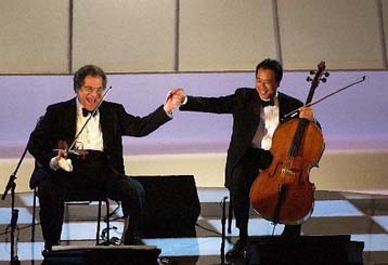 Ο διάσημος βιολοντσελίστας στον πολυχώρο «Αθηναΐς»