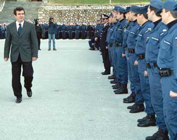 Αμεσες λύσεις προωθεί το υπουργείο Δημόσιας Τάξης στα περισσότερα θέματα