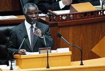 Η κυβέρνηση της Ν.Αφρικής παραδέχεται ότι το AIDS οφείλεται σε ιό