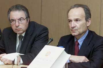 Επανακυκλοφόρησε το «Μέγα Λεξικόν» του Δ.Δημητράκου