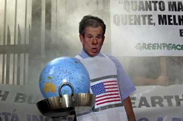 Ο Γάλλος πρωθυπουργός κατηγορεί τις ΗΠΑ για τη στάση τους στο θέμα του Πρωτοκόλλου του Κιότο