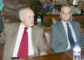 Τον Γ.Παπανδρέου προκρίνουν για ηγέτη του Κινήματος 20 βουλευτές – Αντίδραση Σημίτη