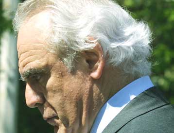 Όταν υπερασπίζουμε σωστά πράγματα υπάρχει μοναξιά, η απάντηση Ακη σε ΥΠΕΘΟ