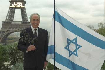 Σε αδιέξοδο η βία στη Μ.Ανατολή, μονόδρομος οι διαπραγματεύσεις, εκτιμά ο Πέρες