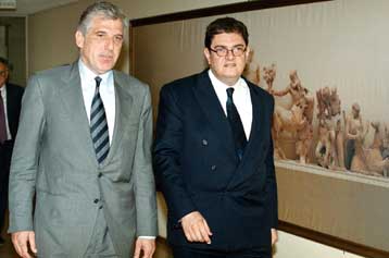 Επί τάπητος τα σενάρια για το μέλλον του οργανισμού από Παπαντωνίου – Βερελή