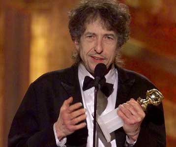 Ένα Νόμπελ για τον Ντίλαν; Ο γερόλυκος της ροκ «παίζει» για το βραβείο Λογοτεχνίας