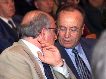 H αυτοκριτική Καραμανλή έλυσε ένα προσωπικό πρόβλημα, όχι το πολιτικό