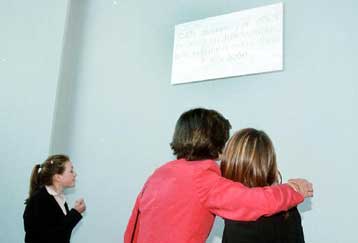 «Θα βρούμε τους ενόχους» ορκίστηκε η Χέδερ Σόντερς στη μνήμη του συζύγου της