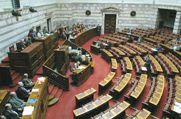 Χωριστές ψηφοφορίες για τις νέες τροπολογίες συμφώνησαν τα κόμματα