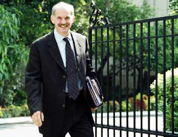 Nα σταματήσει ο ελληνοτουρκικός «πυρετός» των εξοπλισμών, ζήτησε ο ΥΠΕΞ