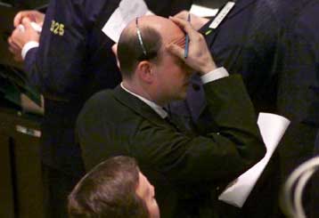 Με σημαντικές απώλειες έκλεισαν Nasdaq και Dow Jones τη Δευτέρα