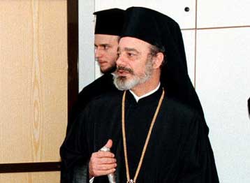 Παράνομα στα βιβλιοπωλεία η βιογραφία του τέως Αρχιεπισκόπου Αμερικής