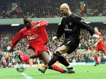 Στα 9,5 δισ. δρχ. τα προ φόρων κέρδη της Γιουνάιτεντ στο πρώτο εξάμηνο της σεζόν