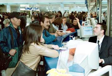 Κατηγορούν αλλήλους διοίκηση του αεροδρομίου και Ολυμπιακή