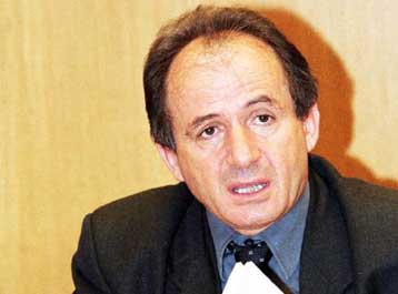 Casus belli η ανατροπή της τριμερούς χρηματοδότησης