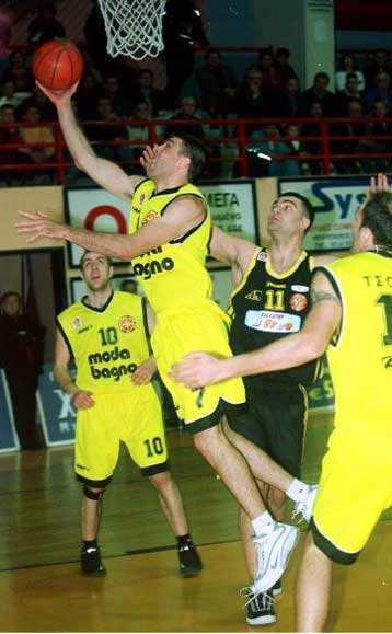 Νίκη της Δάφνης 95-94 στην παράταση το Μαρούσι