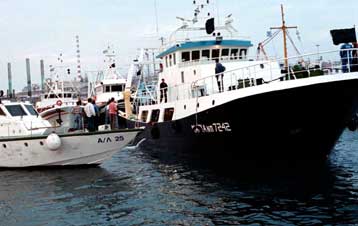 Μετέφεραν λαθρομετανάστες στην Ιταλία έναντι αδρής αμοιβής