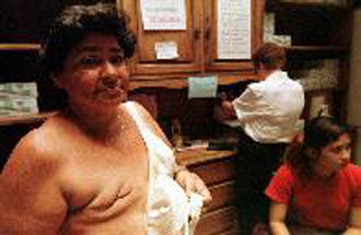 Ειδικές προειδοποιήσεις στις διαφημίσεις περί πλαστικής χειρουργικής ζητά η βρετανική κυβέρνηση