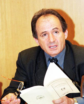 Επαφές για το ασφαλιστικό: Mε το προεδρείο της ΓΣΕΕ συναντήθηκε ο πρωθυπουργός