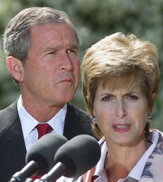 Ο «πράσινος» Μπους: Οι ΗΠΑ υπογράφουν τη συνθήκη για την απαγόρευση των οργανικών ρύπων