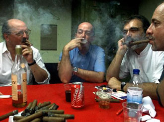 Καρκίνος του πνεύμονα και του λάρυγγα: Οι μάστιγες των καπνιστών