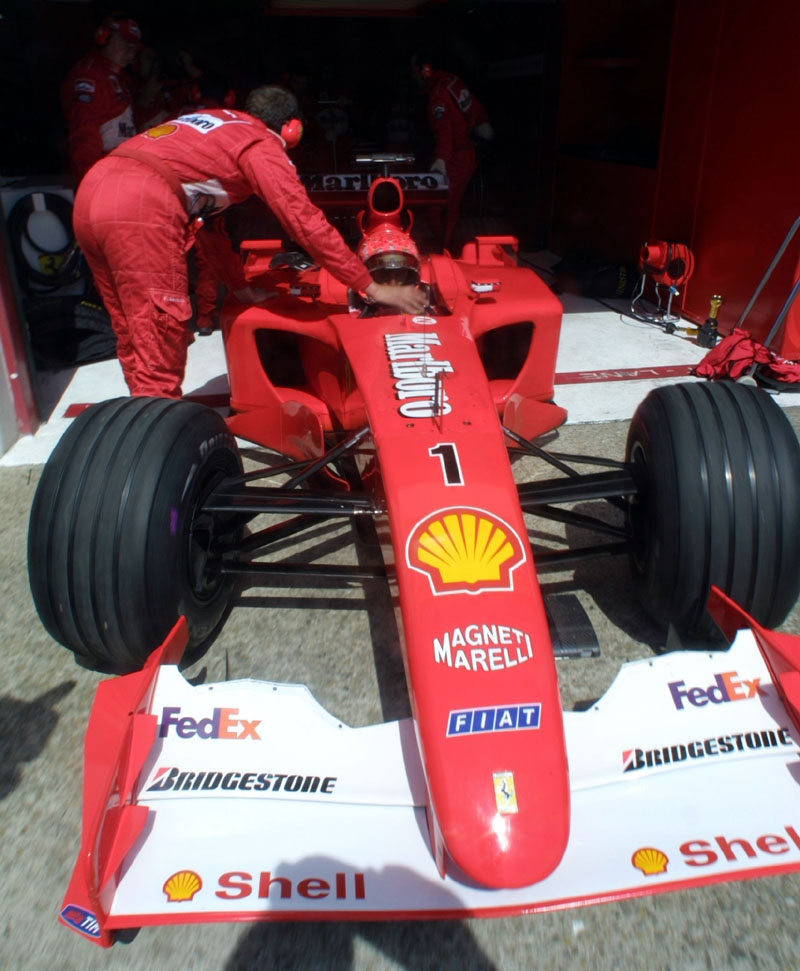 Στις αναρτήσεις αποδίδεται η εγκατάλειψη του M.Schumacher