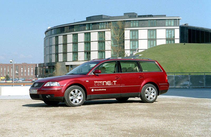 Πρωτότυπο VW Passat σε ανοιχτή επικοινωνία με το… σπίτι!