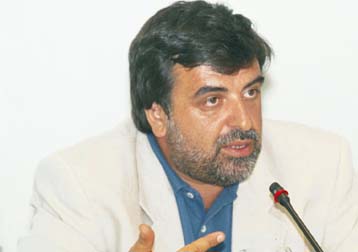 Χρονικό περιθώριο έδωσε στην κυβέρνηση για το ασφαλιστικό και η ΑΔΕΔΥ